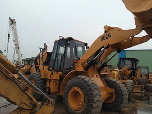 Chargeuse sur pneus d'occasion Caterpillar 962G fabriquée au Japon à vendre avec un bon état et des heures de travail réduites - Product Image 3