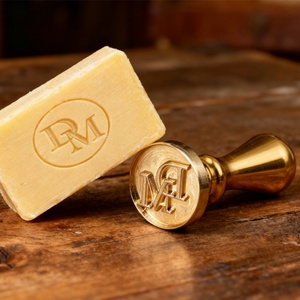 Fabricante de Moldes de Latón Personalizados para Sellos de Jabón - Troquel de Grabado de Alta Precisión para Jabón Hecho a Mano - Product Image 2