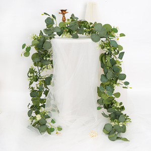 Guirnalda de Hojas de Eucalipto Simuladas de 180 cm, Decoración de Plástico para Bodas y Hogar - Product Image 2