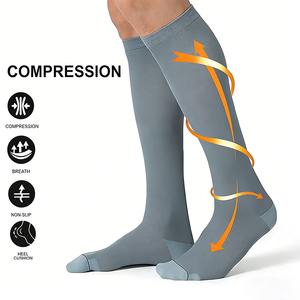 Calcetines de Compresión Deportivos Personalizados para Hombre y Mujer, Calcetines de Compresión para Correr - Product Image 1