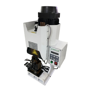 Machine à sertir silencieuse industrielle 2T 110V/220V Conception anti-erreur pour bornes OT/DT (conducteur non inclus) - Product Image 3