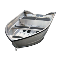Machine de moulage par rotomoulage Moulage de bateau de pêche Machine de moulage par rotation Rtomoulage Kayak en plastique