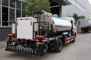 <span class=keywords><strong>Camion</strong></span> de Distribution d'asphalte Intelligent 10 CBM Howo Nouveau pulvérisateur de bitume de <span class=keywords><strong>camion</strong></span> de distributeur d'asphalte à vendre - Product Image 5