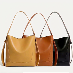 Sac élégant en cuir verni personnalisé pour femmes-Nouveau design de sac à main en cuir pour dames-Vente en gros de sacs à main fourre-tout personnalisés pour femmes - Product Image 1