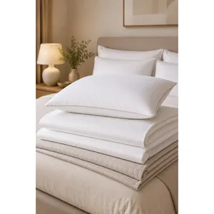 Oreiller en fibre de silicone premium Karden Flower 50x70 cm blanc - Product Image 4