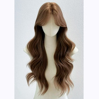 Perruque synthétique longue et bouclée couleur caramel brun chaud, résistante à la chaleur, fabriquée à la machine, pour femme, effet naturel, pour usage quotidien