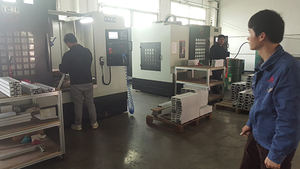 卓上自動3軸ロボット接着剤ディスペンサー粒子5Lホットメルト接着剤接着剤ディスペンサー機 - Product Image 5