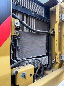 Excavadora de cadenas CAT 320 usada, excavadora hidráulica Caterpillar 320 para movimiento de tierras, construcción de carreteras y edificios - Product Image 3