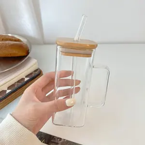 400ml थोक कॉफी मग स्पष्ट वर्ग कांच मग के लिए कस्टम लोगो के लिए कॉफी के साथ कांच के कप ढक्कन और पुआल रंग संभाल