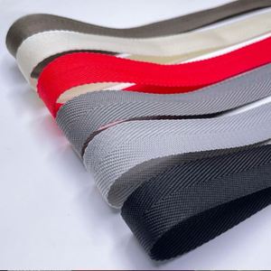 สายรัดโพลีโพรพิลีนสีดำเคลือบขอบสำหรับผู้ผลิตกระเป๋า ปรับแต่งได้ เป็นมิตรกับสิ่งแวดล้อม สายรัด PP ขนาด 25 มม. - Product Image 4