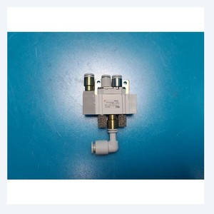 Válvula Neumática de 5 Puertos SMC SYA3120-C6-F2-X10, Usada, Piezas de Equipos Semiconductores Legacy - Product Image 3