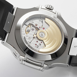 Montre de luxe automatique à calendrier perpétuel multifonction avec phases de lune, boîtier en acier et cadran gaufré horizontal - Product Image 3