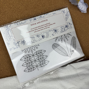 Kit de Bordado DIY con Diseño de Flores, Transferencias de Bordado Solubles en Agua, Incluye Tela A4 y <span class=keywords><strong>12</strong></span> Colores de Hilo para Bordar - Product Image 6