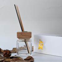 Ensembles de diffuseurs à roseaux vente en gros bouteille en verre de luxe diffuseur d'arôme à roseaux décoration pour la maison salon