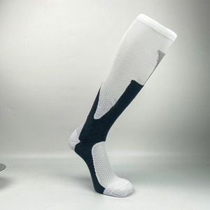 Phụ Nữ Và Nam Giới Của Tốt Nghiệp Mức Độ Nén Vớ Thể Thao Cho Chạy Du Lịch Mùa Đông Mùa Với Dày Độ Dày 20-30mmHg - Product Image 4