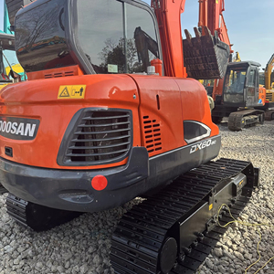 Vente chaude utilisée DOOSAN DX60-9C 6 tonnes Mini Excavator Core PLC Composants Machines d'ingénierie en stock seconde main - Product Image 1