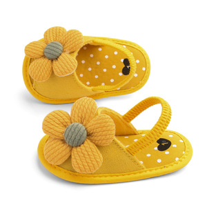 Haute qualité pur coton bébé été chaussures d'intérieur semelle souple fleur sandales <span class=keywords><strong>pour</strong></span> <span class=keywords><strong>nouveau</strong></span>-nés en gros bébé pantoufles - Product Image 3