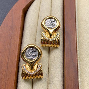 Pendientes de Joyería Fina para Mujer, Chapados en Oro, Plata 925, con Puntas, Diseño Vintage de León en Relieve, con Moissanita, Colgantes, para Regalo - Product Image 4