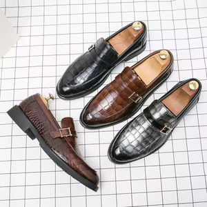 Chaussures Oxford à enfiler pour homme en cuir véritable, faites à la main, pour le bureau et la carrière, imperméables, respirantes, avec soutien de la voûte plantaire, noir et marron - Product Image 4