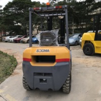 Chariot élévateur diesel/GPL/électrique compact SOCMA 2T 2,5T 3T avec pince pour rouleaux de papier - Prix Impetus