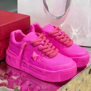 Dropship Product Custom Ladies Running Sport <b>Sneaker</b> Hiking Shoes Fashion Leather Casual Flats with Breathable Mesh Lining - Product Image 1