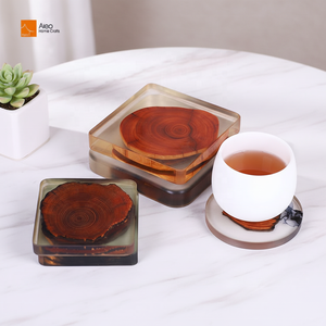 Posavasos Cuadrado de Resina y Pino, Diseño Moderno Vintage, Hecho a Mano, Antideslizante, Aislante, Ecológico, Resistente al Calor, para Tazas de Té, Decoración Única para el Hogar - Product Image 1