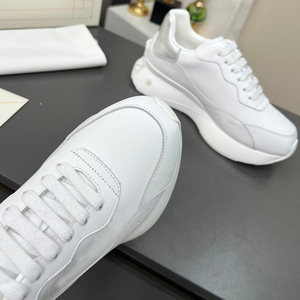 Sneakers basses de style designer pour hommes et femmes, en cuir premium, à lacets, chaussures décontractées pour tous les jours - Product Image 2