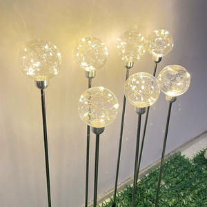 Luces LED en el suelo con clasificación IP44 con <span class=keywords><strong>bola</strong></span> de alambre de cobre impermeable Luces brillantes de caña al aire libre con energía <span class=keywords><strong>solar</strong></span> - Product Image 1