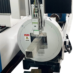Machine de découpe laser à fibre 2026 du fabricant chinois, vente chaude, Raycus/Max, 3 axes, vitesse 40 m/min pour tôles/métal et tubes, découpe laser à fibre - Product Image 2
