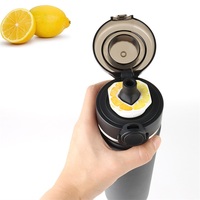 Bouteilles d'eau sous vide isolées à saveur d'air parfumées en acier inoxydable 304 avec dosettes de saveur