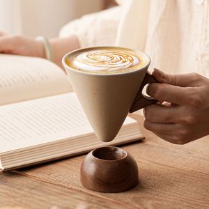 Tasse à café cappuccino personnalisée 300 ml en grès écologique moderne avec soucoupe, réutilisable pour expresso, thé au lait, en céramique avec base en bois - Product Image 3