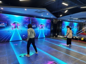 เกมในทีม, เกมแบบโต้ตอบ, การโต้ตอบบนผนังและพื้น, กีฬาแสนสนุก, การต่อสู้แบบกริด, เกมบอล - Product Image 3