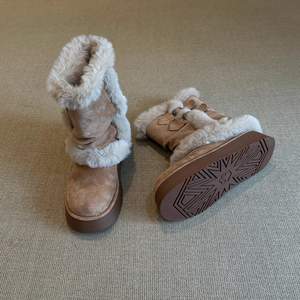 Botas de Nieve para Mujer, Invierno 2026, Forradas de Felpa, Cálidas, Punta Redonda, Hebilla Metálica, Plataforma, Versátiles, Cómodas, de Algodón - Product Image 4