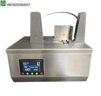Machine d'emballage de table pour la pose de bandes de papier thermoscellables de 40 mm de large pour petites boîtes