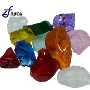 Blocs <span class=keywords><strong>de</strong></span> verre <span class=keywords><strong>de</strong></span> couleur verte et autres couleurs, pierres aromatiques colorées pour la décoration <span class=keywords><strong>de</strong></span> la cour et <span class=keywords><strong>de</strong></span> la maison, verre coloré stratifié chimique SiO2 - Product Image 5