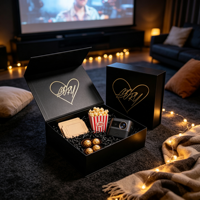 Schwarze Filmnacht-Geschenkbox mit Popcorn-Projektor, Pralinen, Karten, Lichterketten, Verpackung, Großhandel, Lebensmittel, Bäckerei, Geschenkset