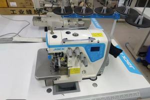 Nouvelle <span class=keywords><strong>machine</strong></span> <span class=keywords><strong>à</strong></span> <span class=keywords><strong>coudre</strong></span> surjeteuse industrielle Jack C5 avec épaisseur réglable - Product Image 5