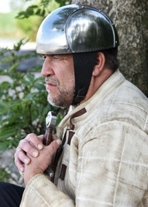 Casco Secret Helmet II de Alta Calidad, Hecho a Mano en Acero al Carbono con Forro de Cuero, Estilo Medieval, Decoración de Armadura Oculta - Product Image 4