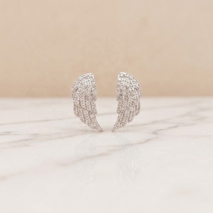 Pendientes de Lujo con Alas de Ángel 2026, Pendientes Brillantes con Micro Pavé de Circonitas, Chapados en Plata, Joyería Espiritual para Mujer, Regalos al por Mayor - Product Image 1
