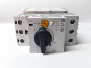 Interruptor de Protección de Motor Eaton Nuevo y Original <span class=keywords><strong>PKZM0</strong></span>-<span class=keywords><strong>25</strong></span> - Product Image 3