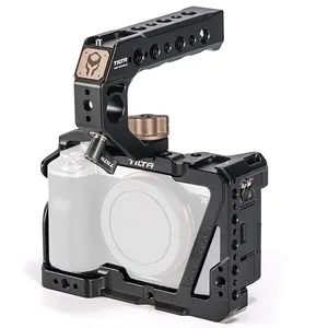 Tilta TA-T19-A Tiltaing Sony A7C Kit Kandang Kamera Tilta Menyediakan Pelindung Armor untuk Sony A7C dengan Pegangan Atas (Tanpa Kamera)