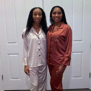 Fung 6001 El último diseño de moda se puede personalizar Pijamas de mujer puros nobles y lujosos - Product Image 5