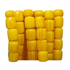 Cuentas Redondas Pequeñas con Tema de Ángel, Esmaltadas en Resina Ecológica - Product Image 3