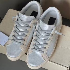 Baskets de luxe de haute qualité en cuir véritable, style designer, avec lacets, antidérapantes, confortables, tendance dorée, massage, motif oie argentée - Product Image 2