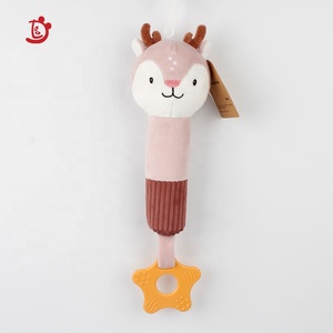 Nouvellement conçu bébé sensoriel <span class=keywords><strong>hochet</strong></span> en peluche dessin animé cerf <span class=keywords><strong>hochet</strong></span> <span class=keywords><strong>Silicone</strong></span> dentition mâcher jouet éducatif <span class=keywords><strong>hochet</strong></span> - Product Image 3