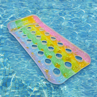 Vente chaise longue gonflable piscine fête flotteur avec paillettes eau jouet arc-en-ciel couleur bateau à rames gonflable