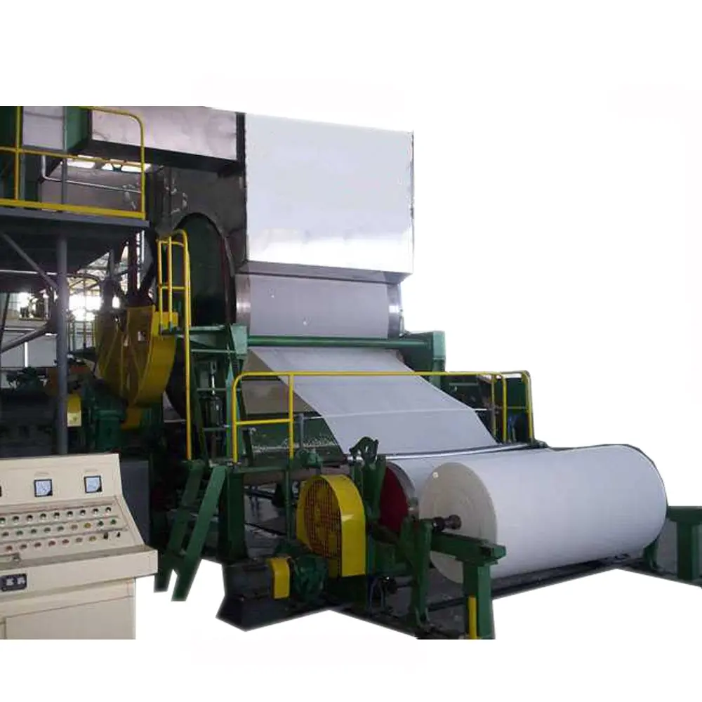 Machine de fabrication de rouleaux de papier toilette, machine pour la fabrication de serviettes et de rouleaux, nouveau produit