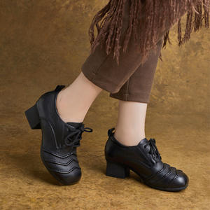 Chaussures en cuir à talon carré confortables et confortables pour femme, style britannique, bout rond, à lacets, à talon haut, à bout souple - Product Image 4