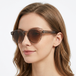 Lunettes de soleil rondes pour femmes, monture complète, protection UV400, style élégant, montures brunes, protection solaire pour adultes - Product Image 1