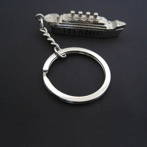 Llavero personalizado de metal, crucero, titanic, barco - Product Image 1